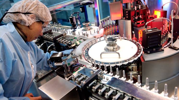 План по внедрению российского ПО в промышленности подготовят Минпромторг и Минцифры