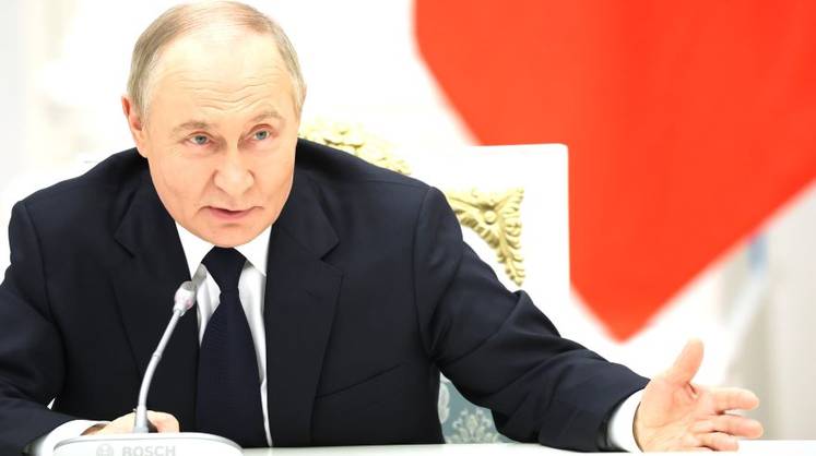 Путин: «они нас пытаются "душить" – надо отвечать им взаимностью»