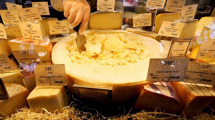Посол Италии попросил убрать пармезан из списка запрещенных для импорта в Россию продуктов