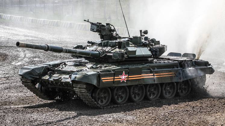 The National Interest сравнил танки T-90, Type 99 и Abrams