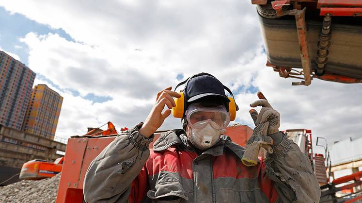 Москва сможет заключать офсетные контракты на услуги - заммэра Ефимов