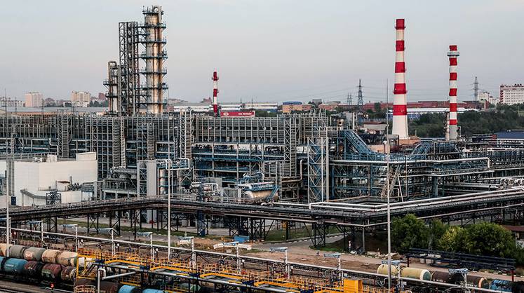На Московском НПЗ эффективность переработки нефти доведут почти до 100% - Овчинский
