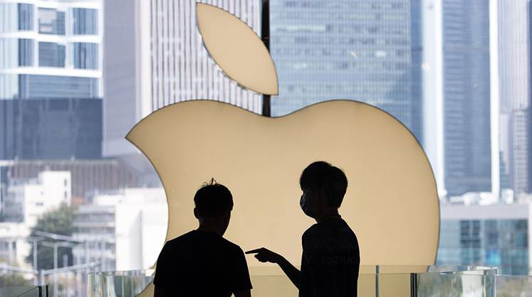 Apple: у компании увели секреты