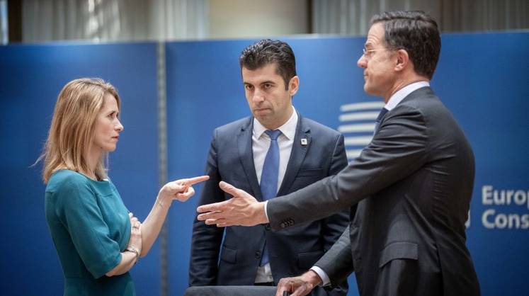 Французы и итальянцы задали коллегам по ЕС неудобный вопрос