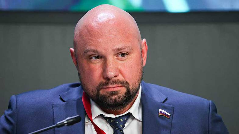 Михаил Терещенко/фотохост-агентство ТАСС Первый заместитель председателя комитета Государственной думы Федерального собрания РФ по строительству и жилищно-коммунальному хозяйству Владимир Кошелев