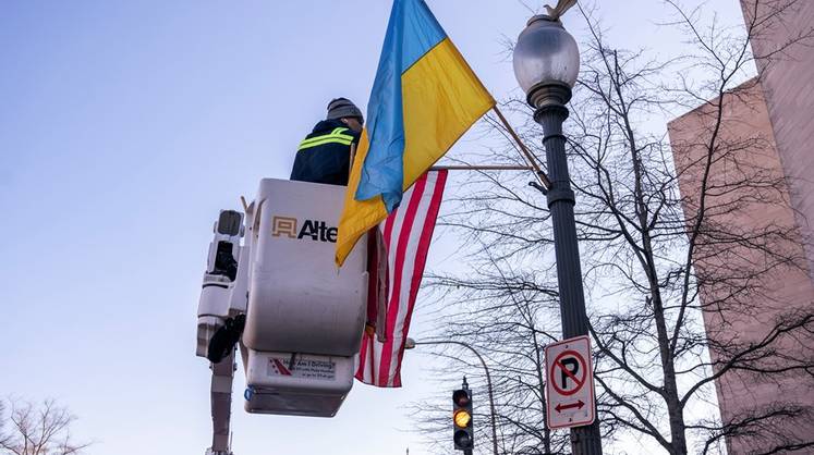 ЦРУ и МИ-6 не нашли на Украине общий язык