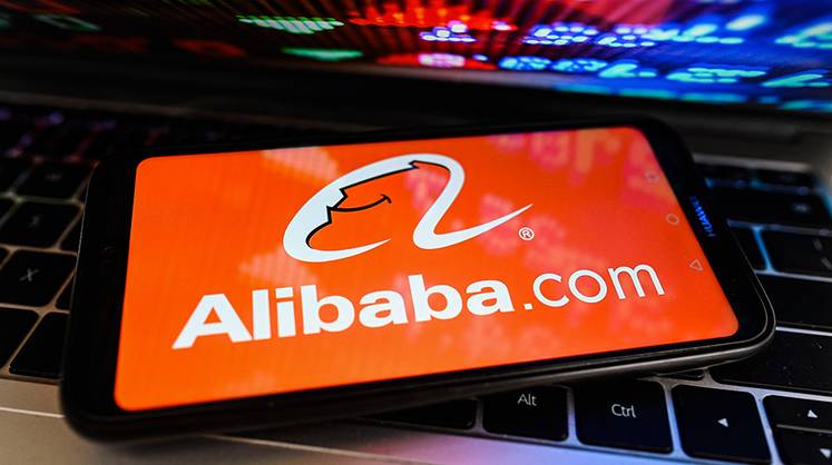 Alibaba: падение акций из-за войны чипов