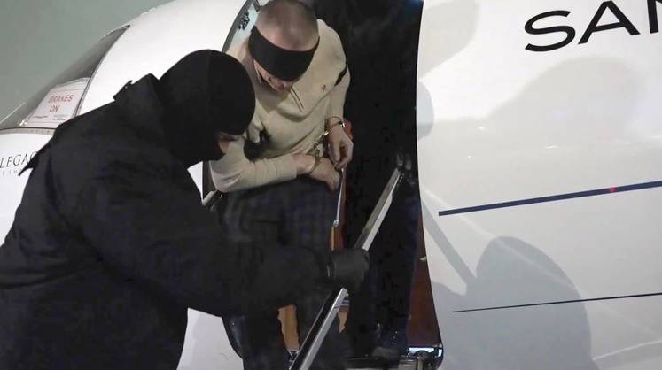 Дмитрий Песков: «обеспечение безопасности военачальников — вопрос специальных служб»