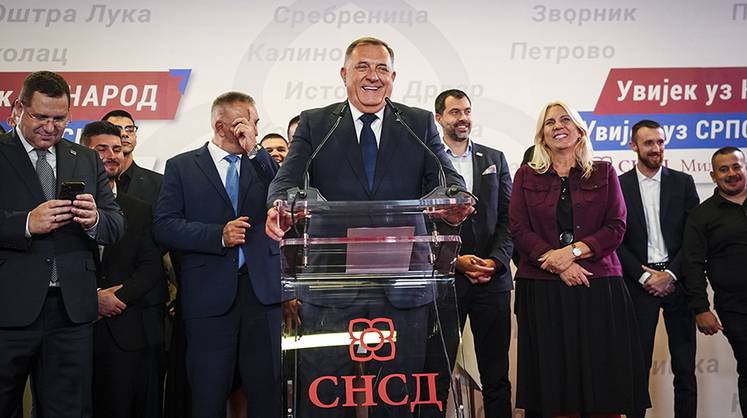 Милорад Додик сохранил фактическую власть в Республике Сербской