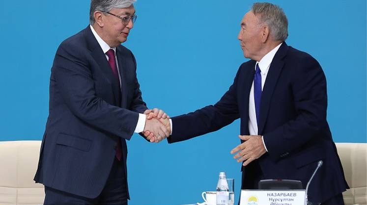 Токаев подверг критике политику Назарбаева