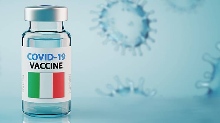 Италия не рекомендует вакцину AstraZeneca для людей старше 55 лет