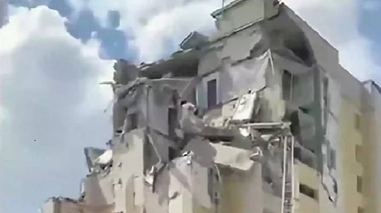 Взрыв газа в жилом доме в Саратове: есть погибшие, под завалами люди