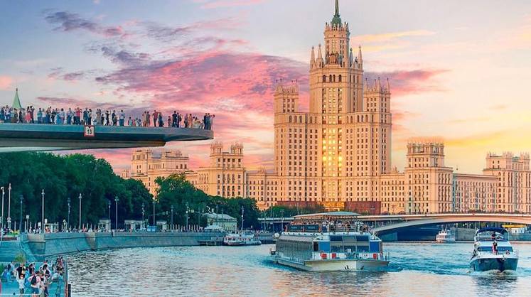 «Погода потрясла»: туристы из Саудовской Аравии устремились в Россию