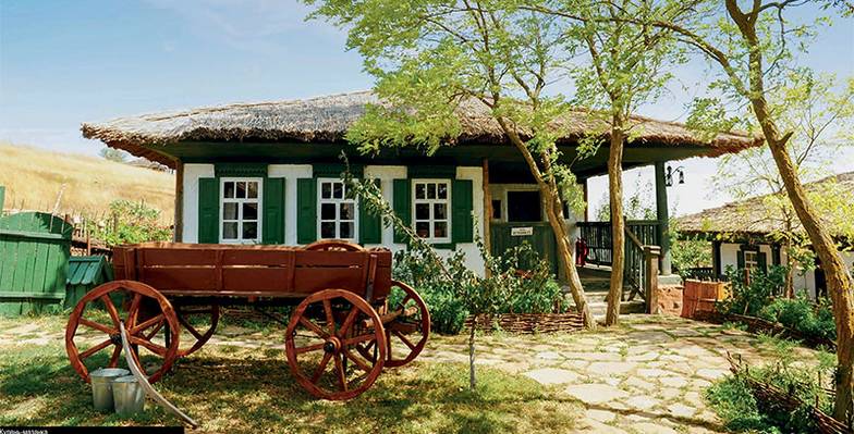 ИЗ АРХИВА МУЗЕЯ Курень-мазанка