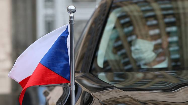 Минюст Чехии признал, что Прага изучает несколько версий инцидента во Врбетице