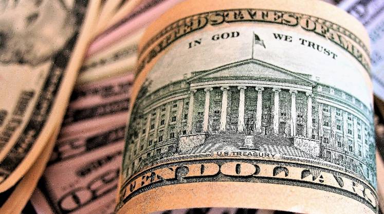 «Брехня»: Дерипаска оспорил радужные перспективы доллара