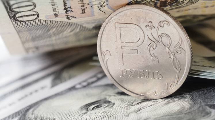 Курс доллара пробил психологическую отметку