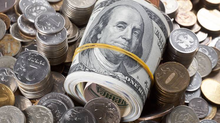 Курс доллара: рубль стабилизировался в среду после обвала