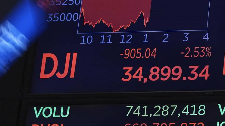 Dow, S&P и Nasdaq второй месяц находятся в «красной зоне»