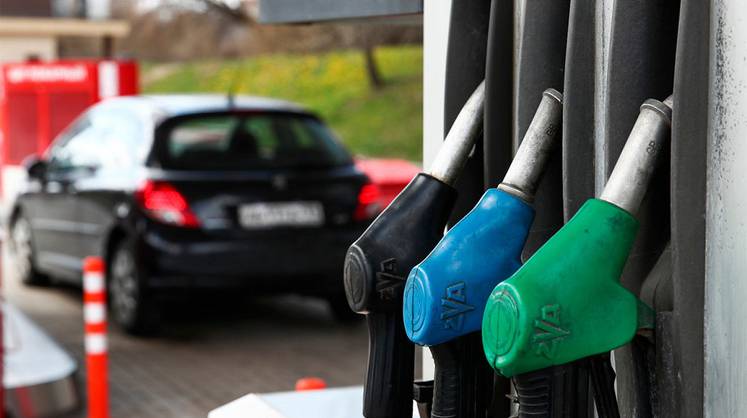 ФАС ищет виновников резкого роста цен на бензин