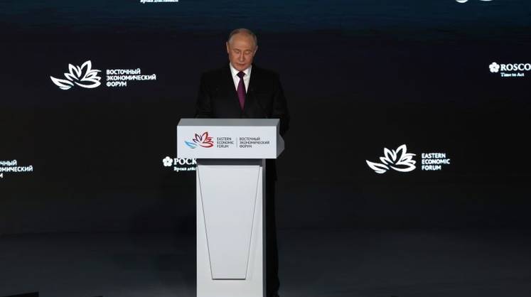 Владимир Путин утвердительно ответил на вопрос о наличии шансов на переговоры по Украине