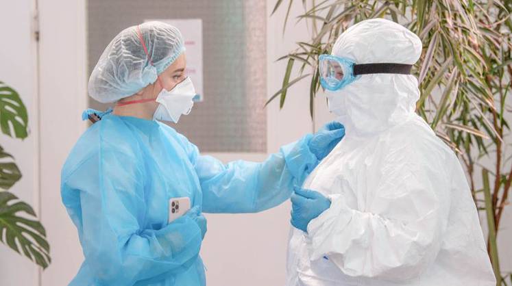 За сутки в России выявили 16 568 зараженных коронавирусом