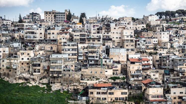 США и Израиль наносят удары по Ирану