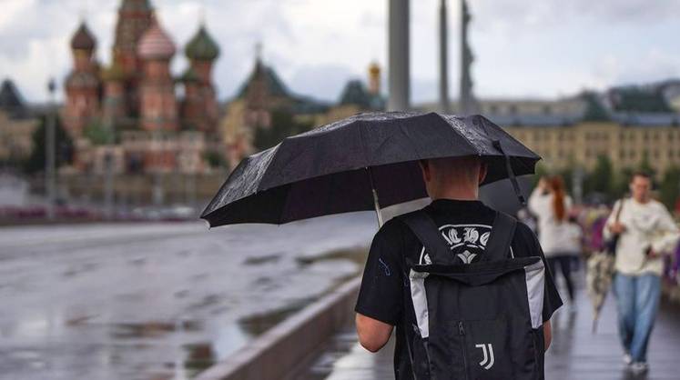 Два барических «колеса» раскрутят непогоду над европейской частью России