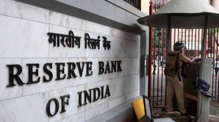 Иранская война заставляет центробанки резко менять политику