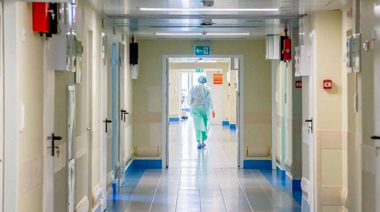 Расходы фонда ОМС на оплату труда врачей признали неэффективными