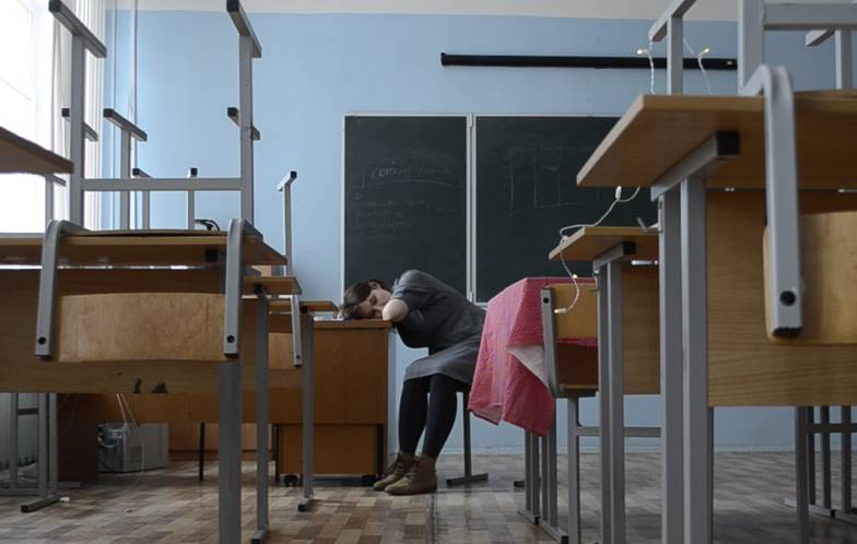  Кадр из документального фильма «Катя и Вася идут в школу»