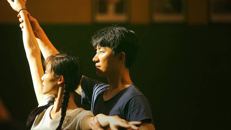  Кадр из кинокартины «Молодость», признанной Гильдией режиссеров Китая лучшим фильмом 20017 года