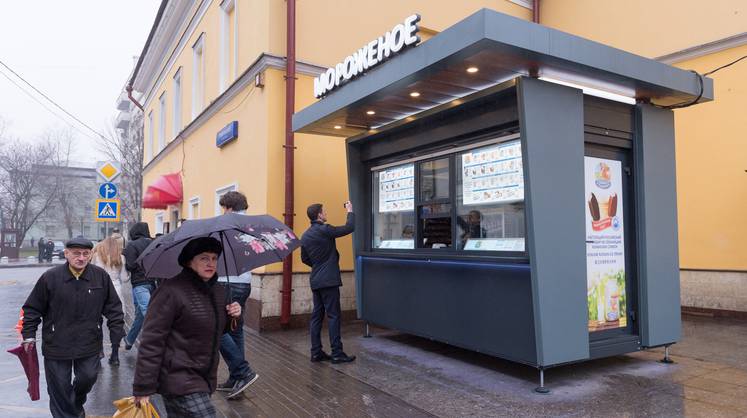 Предприниматели могут арендовать в Москве более 170 мест под ларьки и базары
