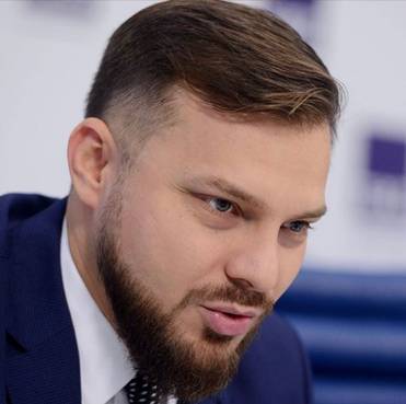 Институт международной экономики и финансов Александр Кнобель,  директор Института международной экономики и финансов