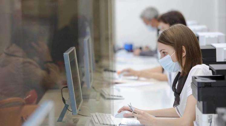 Опрос показал, хотят ли россияне возвращаться в офис