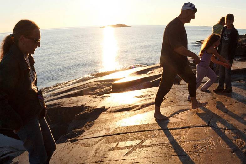 Игорь Георгиевский Главное изображение онежских петроглифов: так называемый Бес