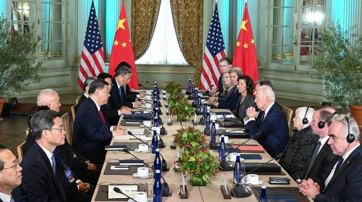 США и Китай договорились разговаривать