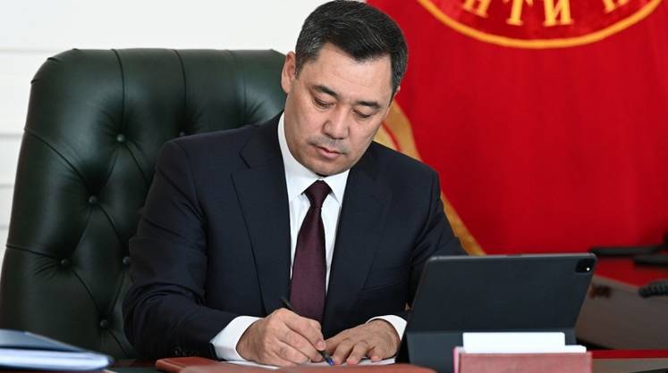 Президент Киргизии призвал Блинкена не вмешиваться во внутренние дела его страны