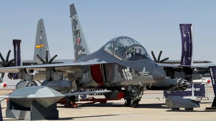 «Летающая парта» стала бойцом: Як-130М получил радар и тепловизор