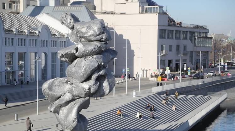 Неаппетитную скульптуру в Москве решено разобрать