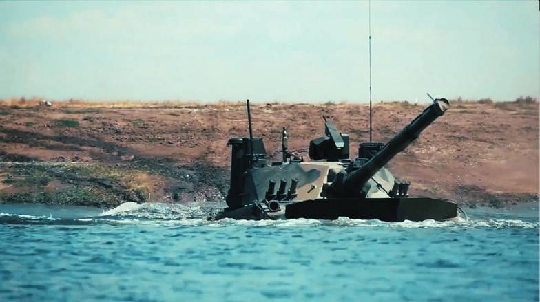 Видеопрезентация госкорпорации «Ростех» Водные испытания танка «Спрут-СДМ1»