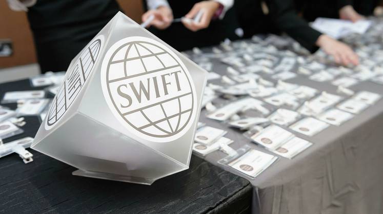 В Совфеде прокомментировали возможное отключение России от SWIFT