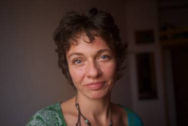  Юлия Вишневецкая, журналист, режиссер документального фильма «Катя и Вася идут в школу»